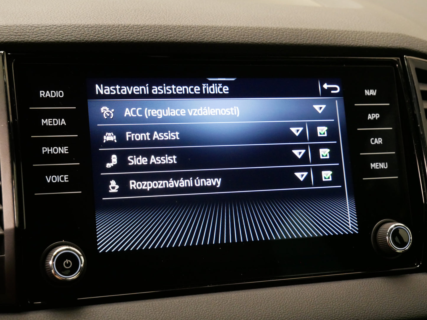 Škoda Karoq 2.0 TDI 110 kW SportLine