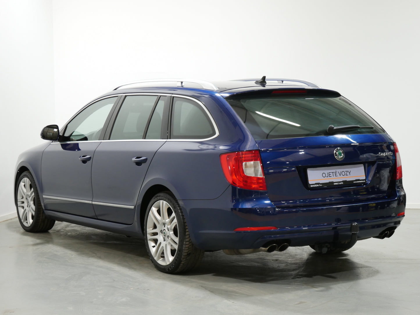 Škoda Superb 2.0 TSI/147 kW/DSG/KŮŽE/TAŽNÉ