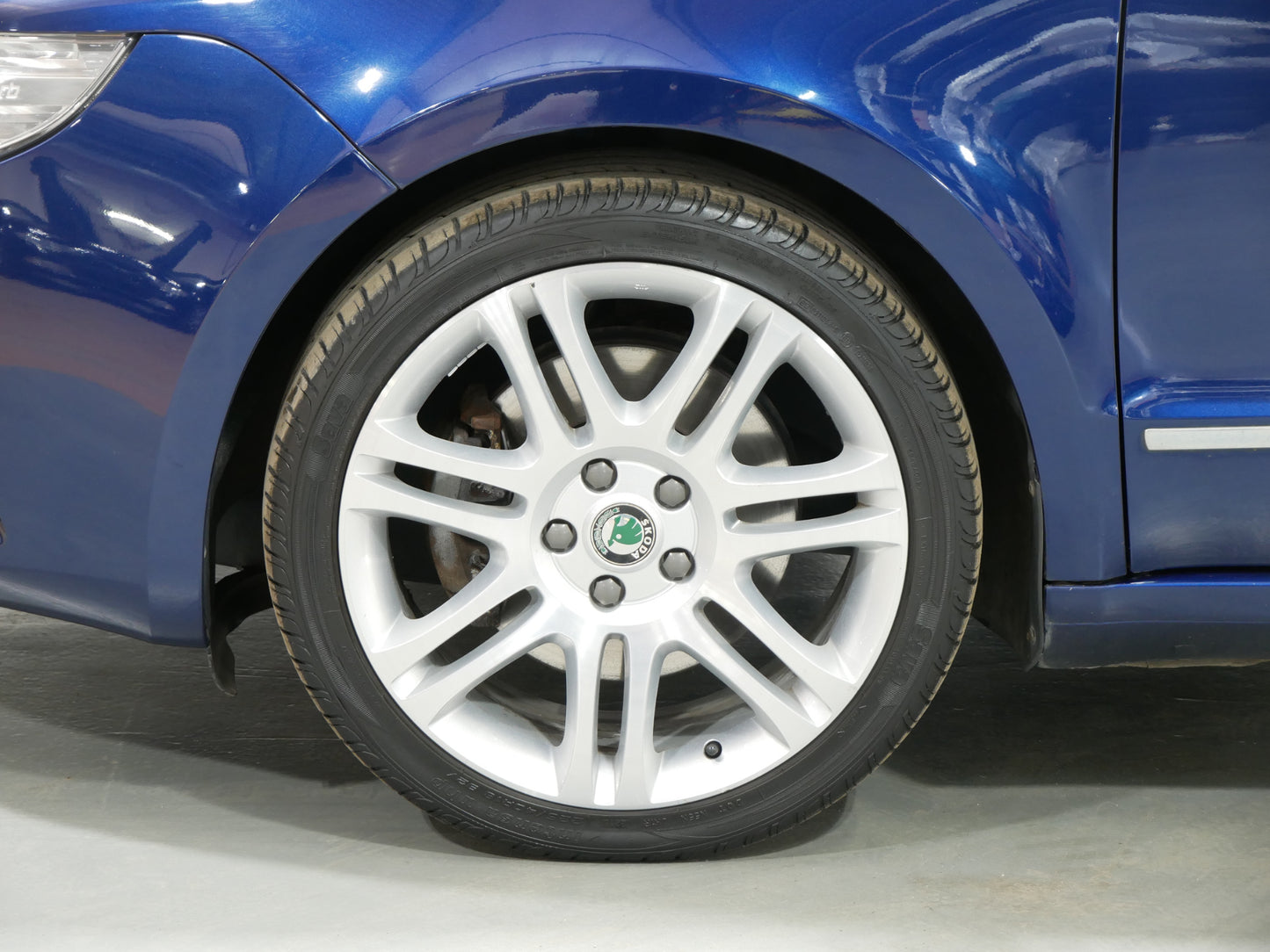 Škoda Superb 2.0 TSI/147 kW/DSG/KŮŽE/TAŽNÉ