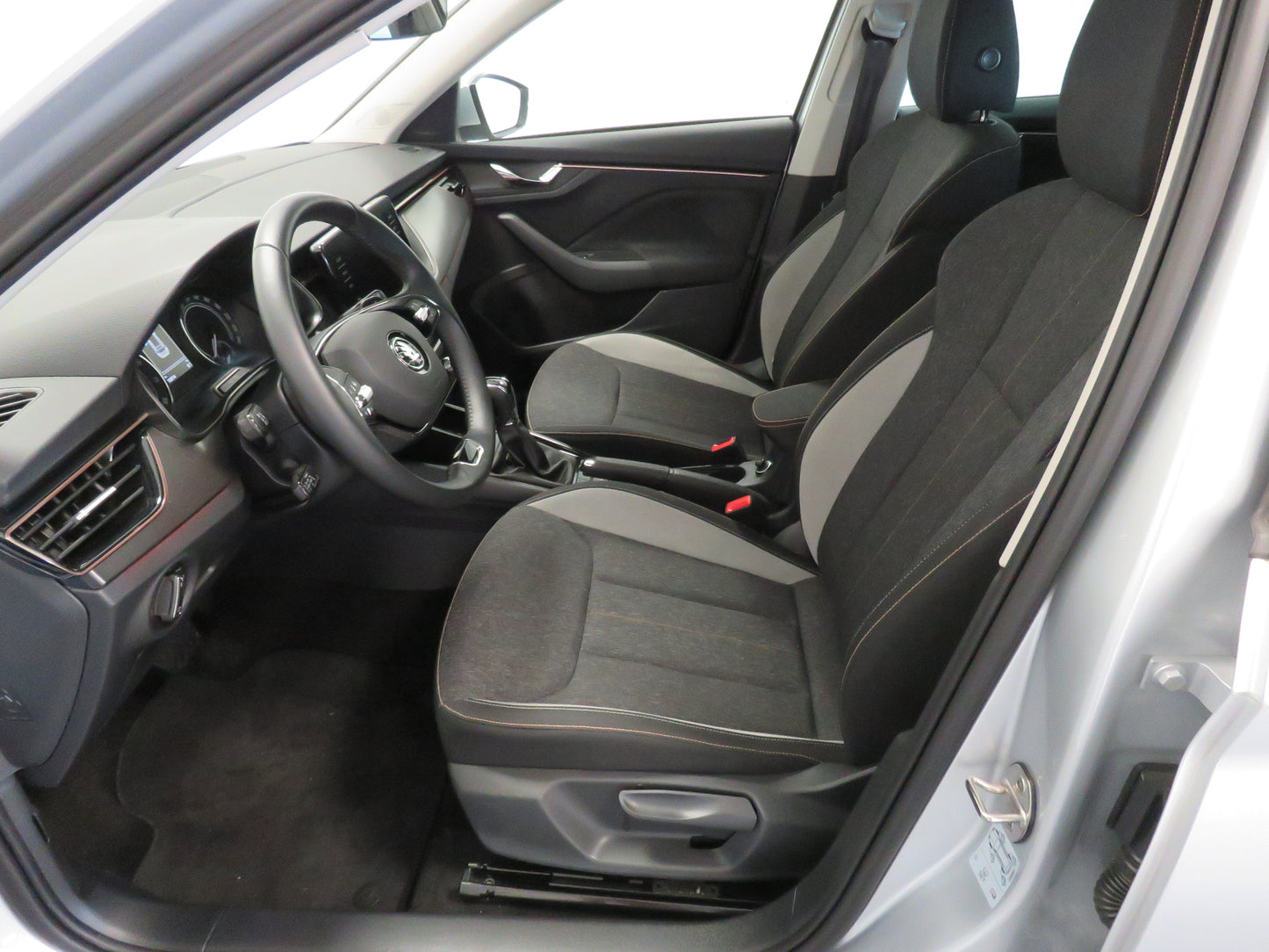 Škoda Kamiq 1.0 TSI Style Plus Paket Komfort