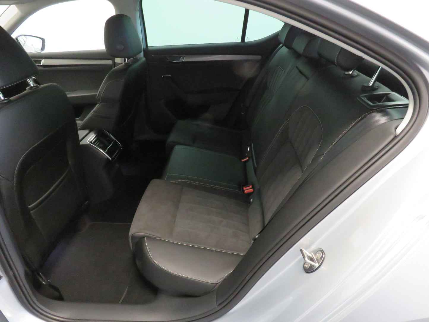 Škoda Superb 2.0 TDI Style Plus Paket Top