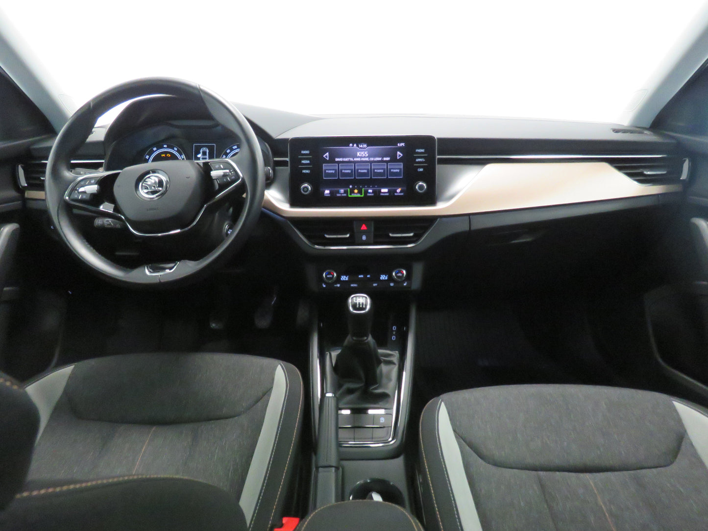 Škoda Scala 1.0 TSI Style Plus Paket Komfort