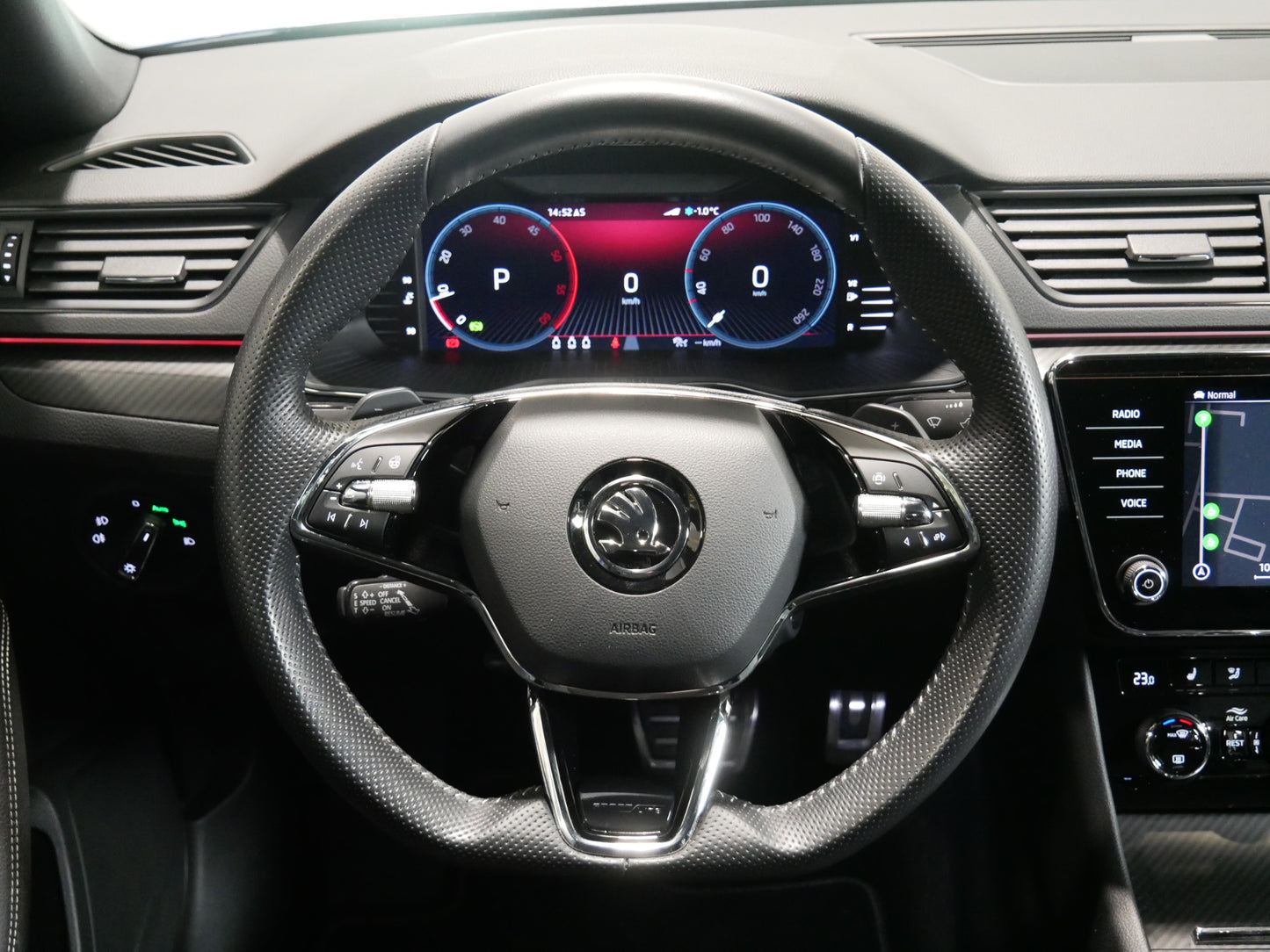 Škoda Superb 2.0 TDI/147 kW/DSG/SPORTLINE