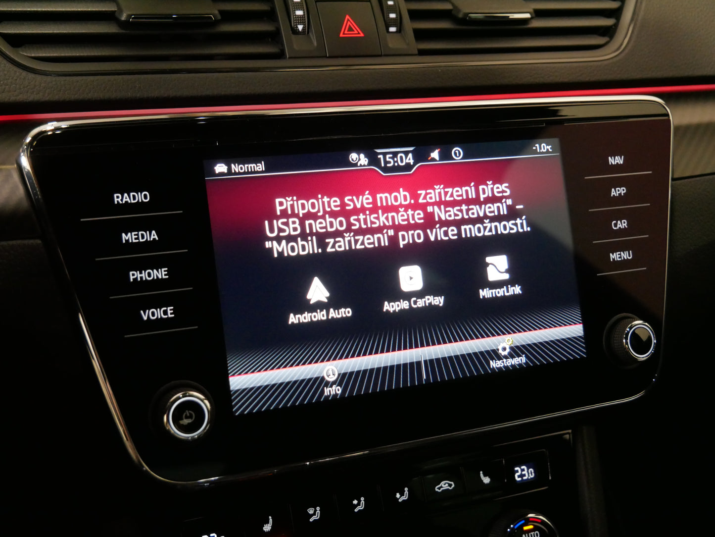 Škoda Superb 2.0 TDI/147 kW/DSG/SPORTLINE