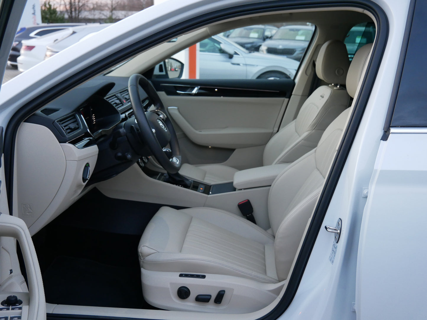 Škoda Superb 2.0 TDI 147 kW L&K