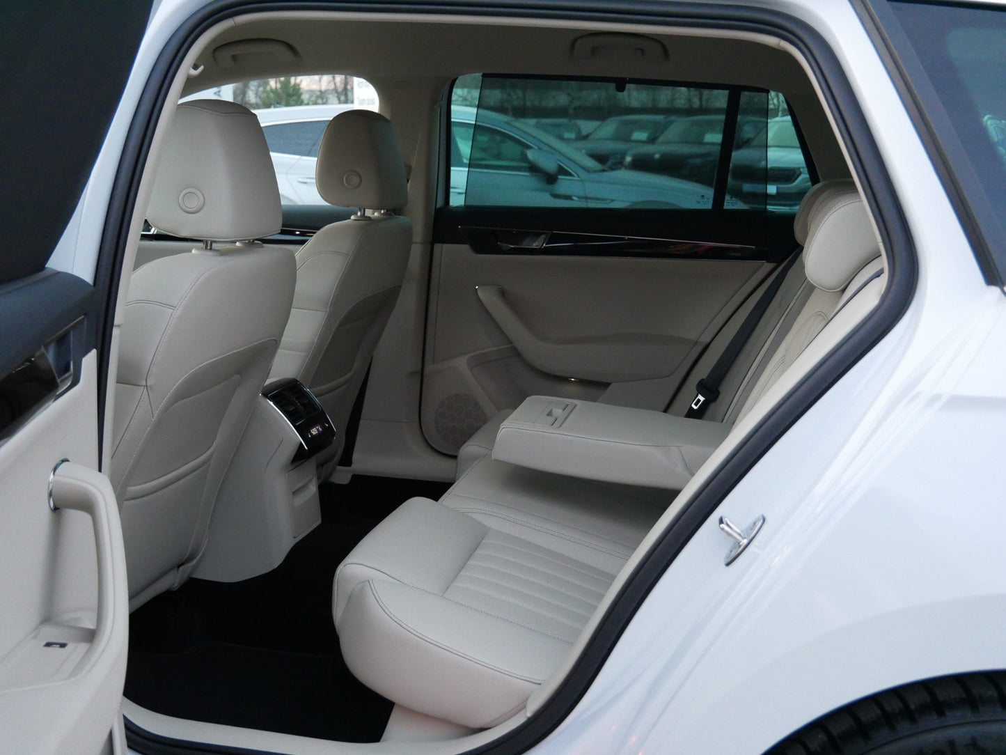 Škoda Superb 2.0 TDI 147 kW L&K