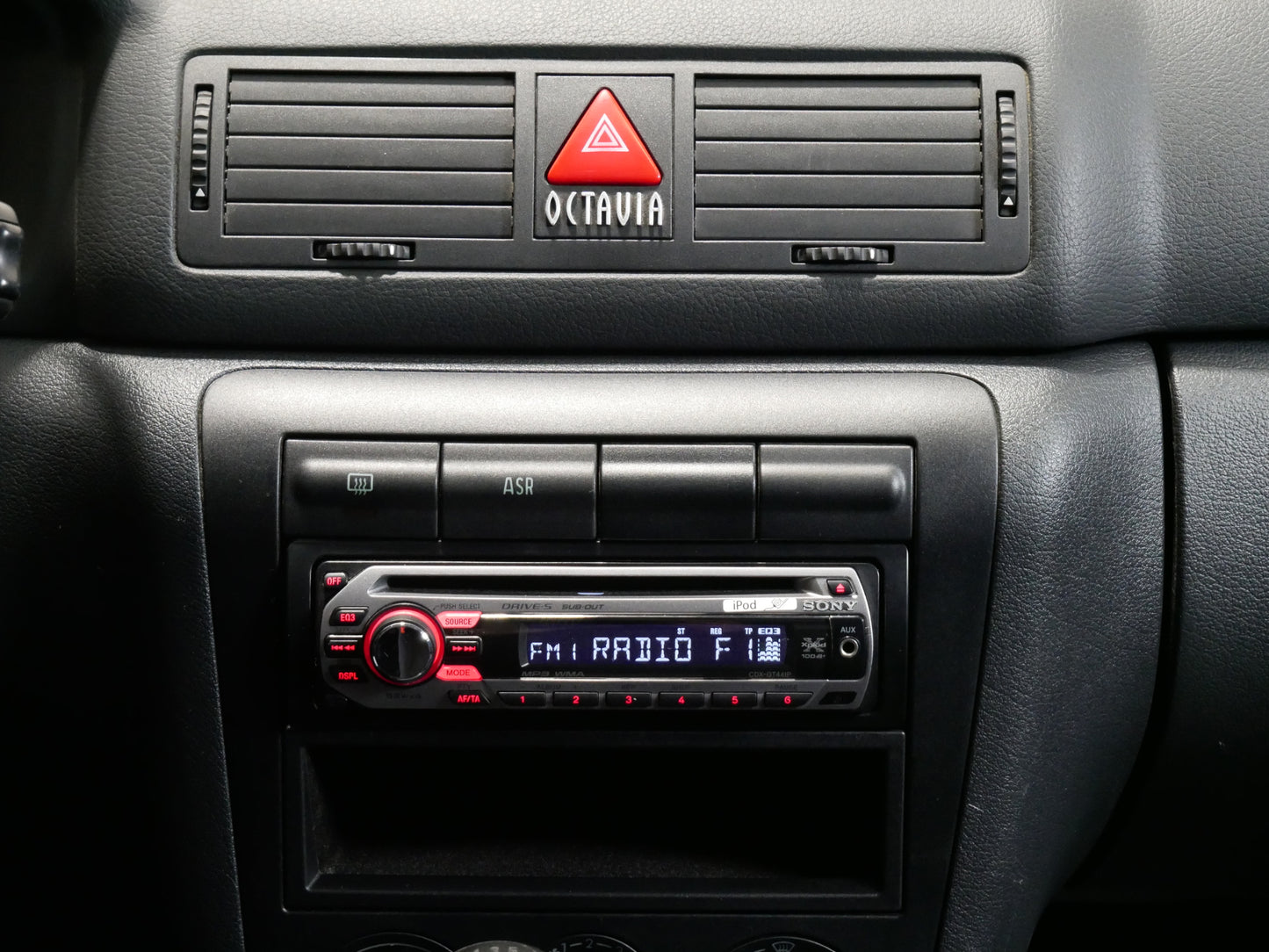 Škoda Octavia 1.9 TDI 74 kW Tour