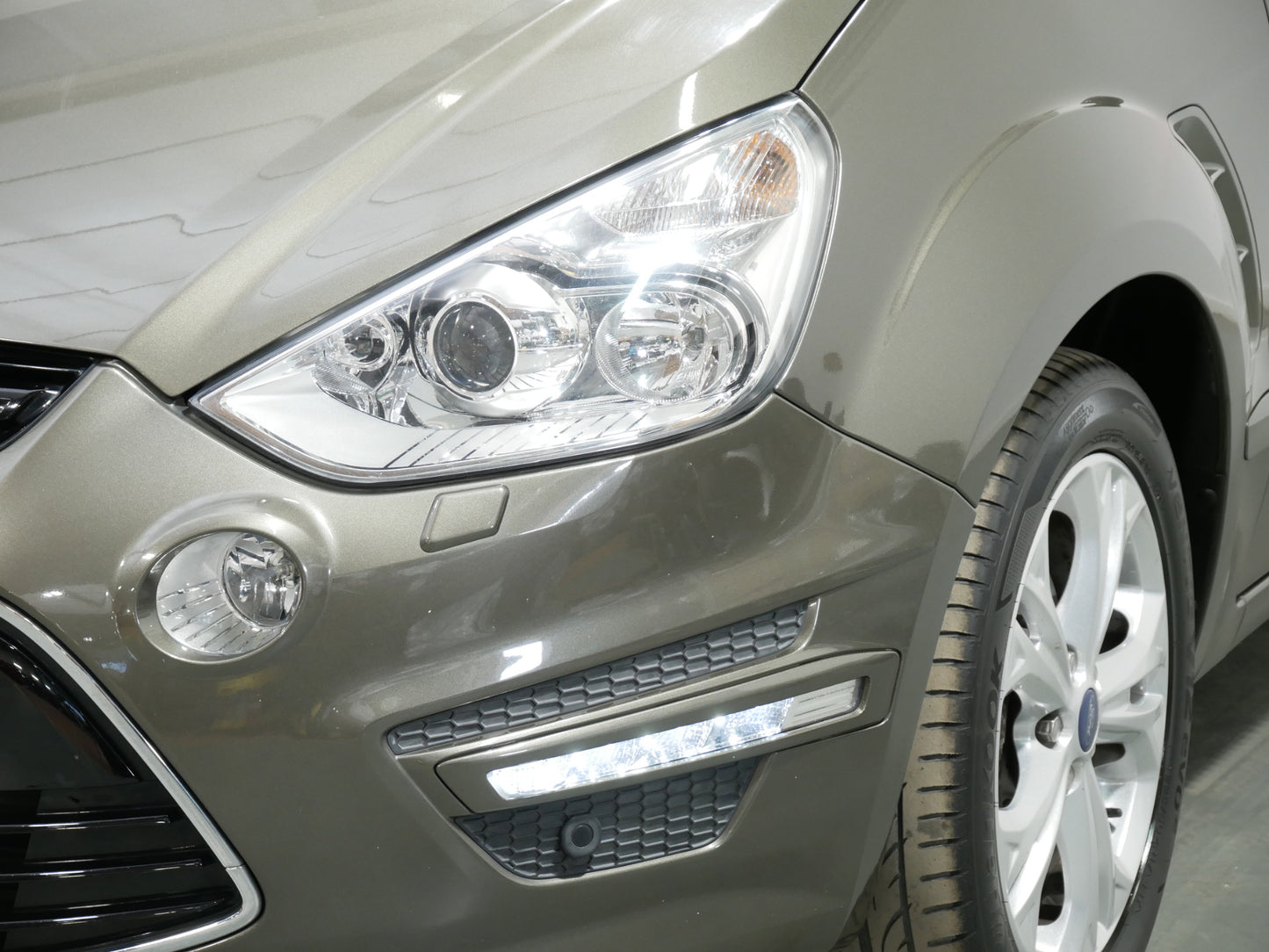 Ford S-MAX 2.0 TDCi 103 kW Titanium