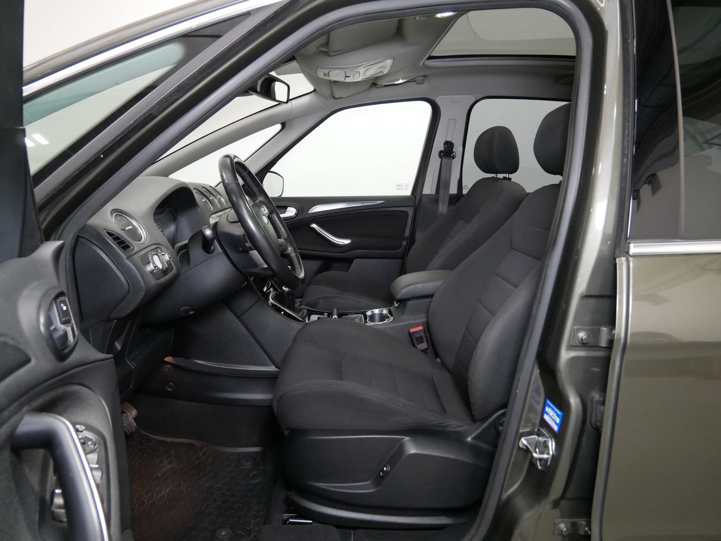 Ford S-MAX 2.0 TDCi 103 kW Titanium