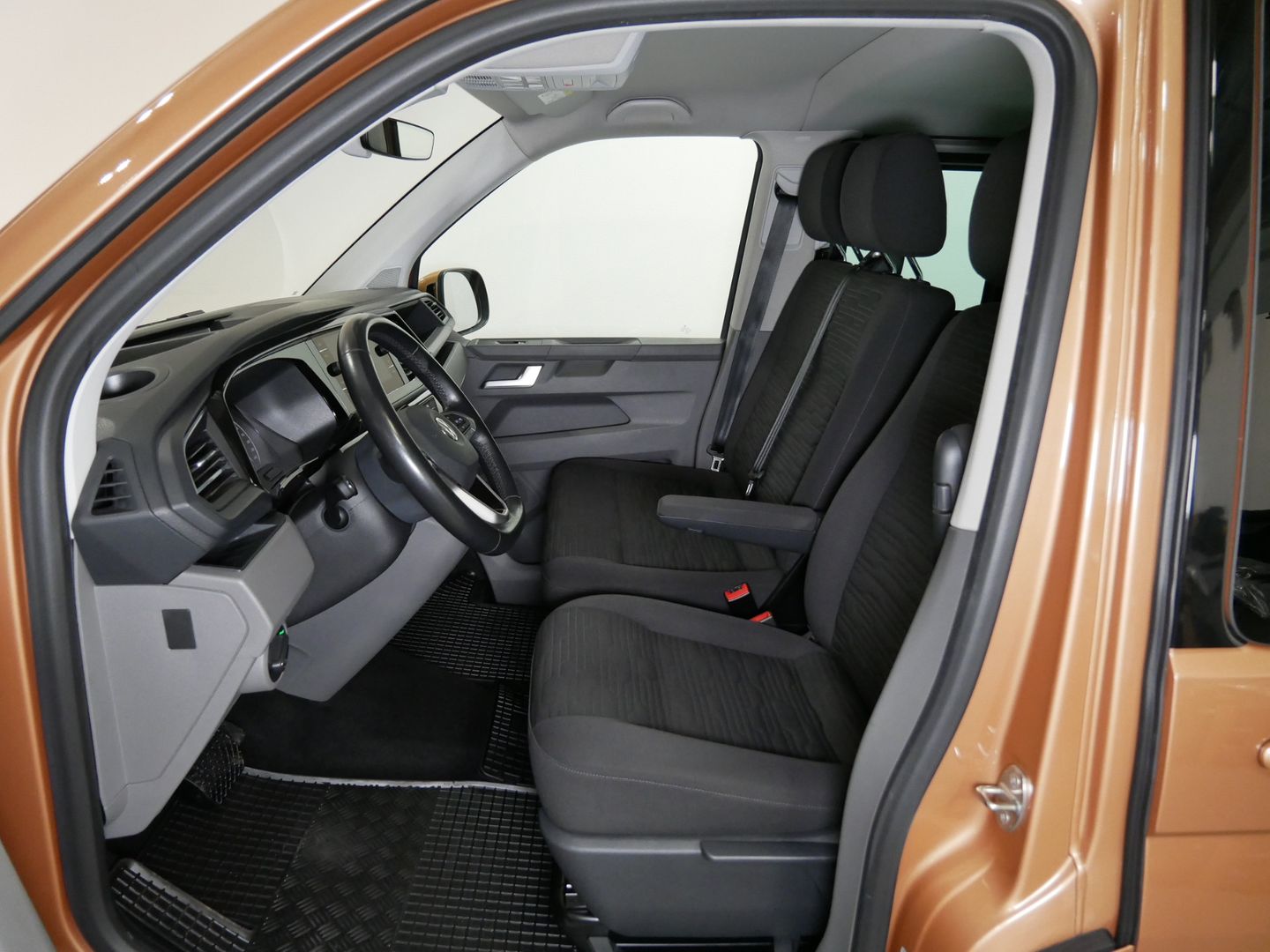 Volkswagen Caravelle 2.0 TDI 110 kW Comfort Long