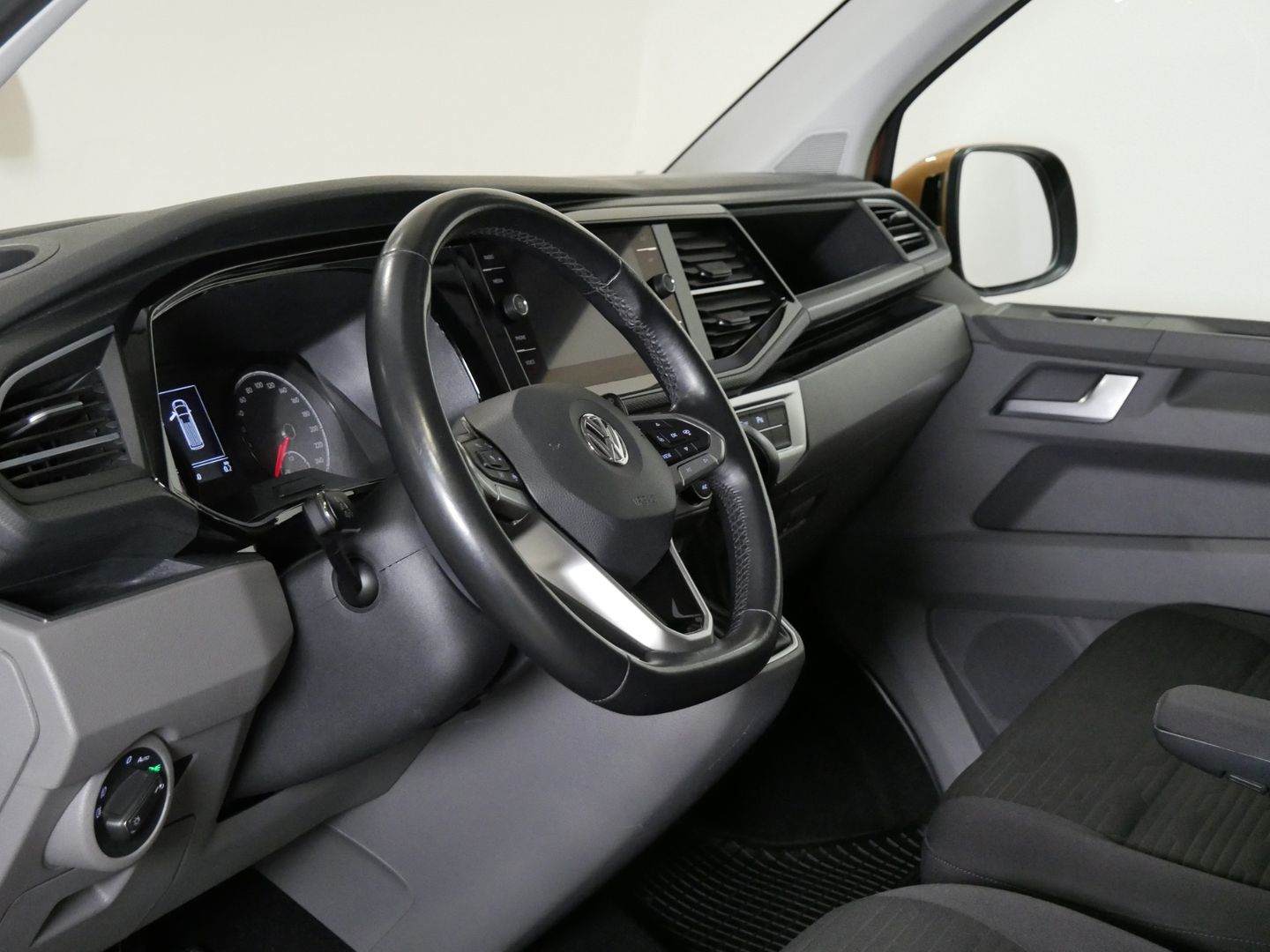 Volkswagen Caravelle 2.0 TDI 110 kW Long