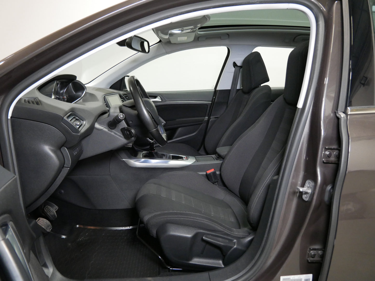Peugeot 308 2.0 HDI 110 kW Allure