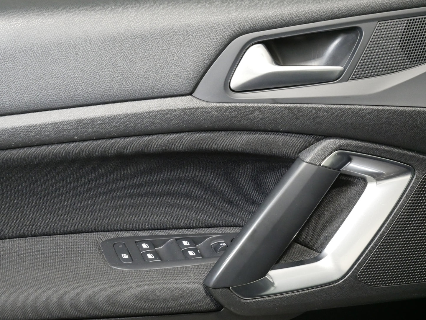 Peugeot 308 2.0 HDI 110 kW Allure