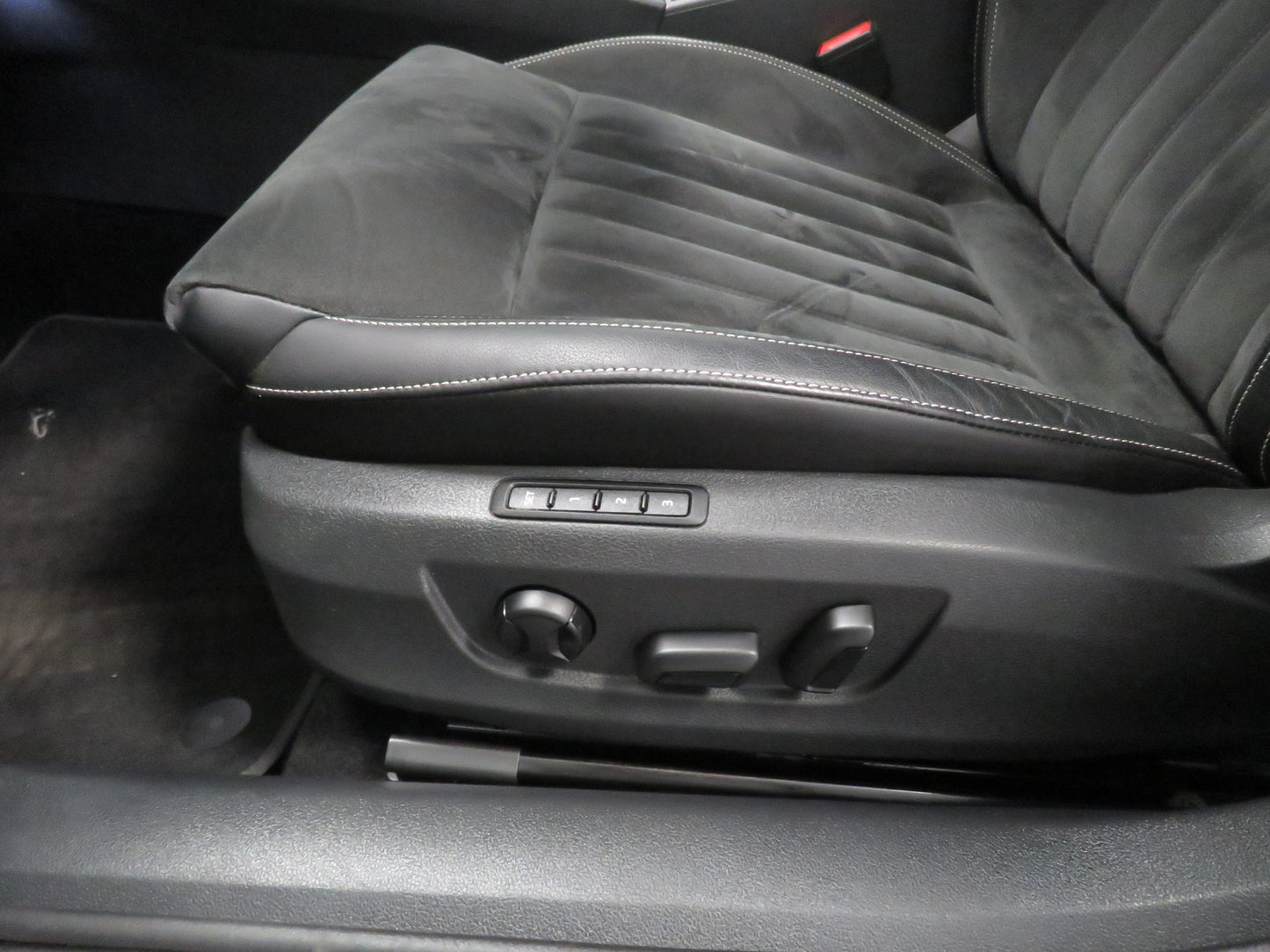 Škoda Superb 2.0 TDI Style Plus