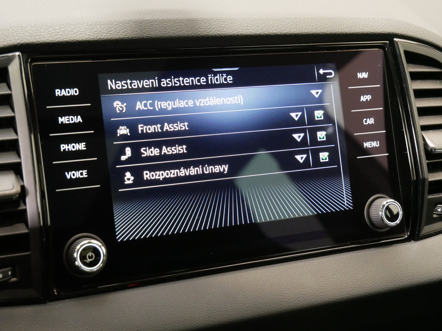 Škoda Karoq 1.5 TSI 110 kW Sportline