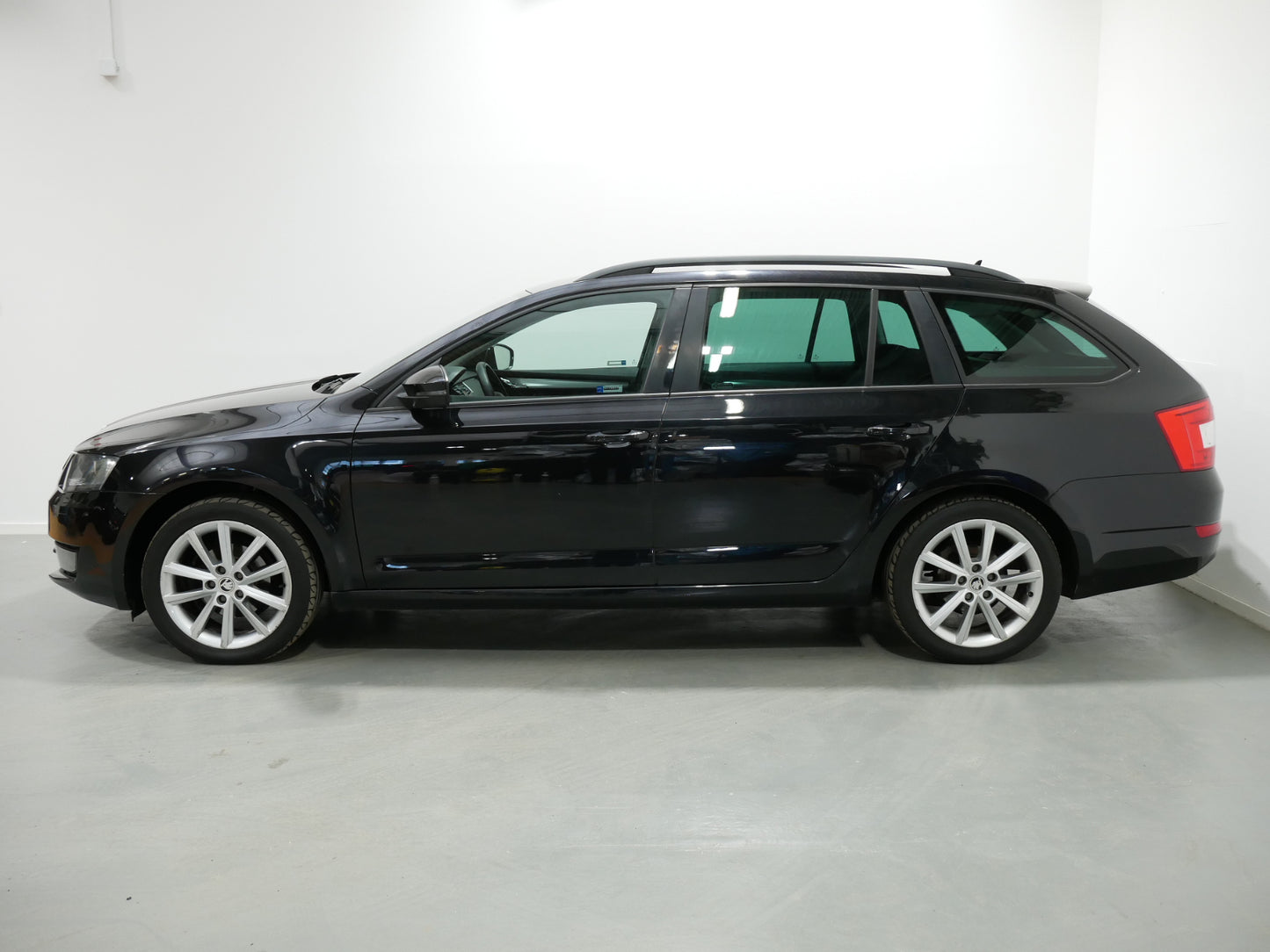 Škoda Octavia 1.6 TDI 77 kW Elegance Plus