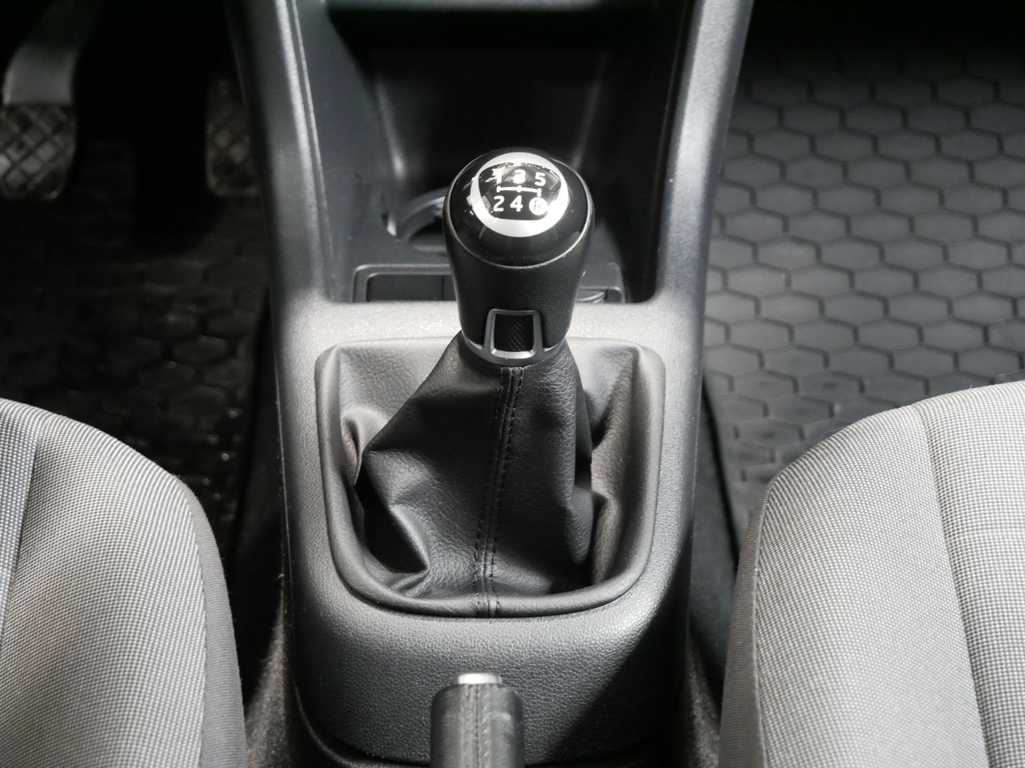 Volkswagen up! 1.0 MPI 55 kW MOVE