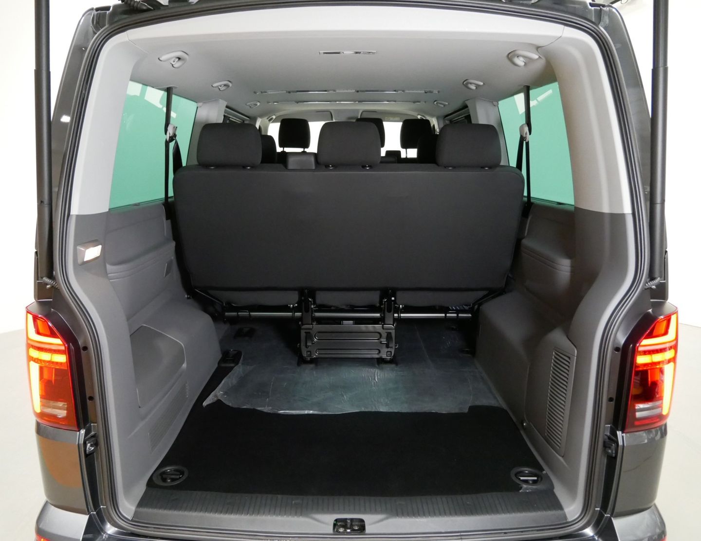 Volkswagen Caravelle 2.0 TDI 150 kW BULLI LONG
