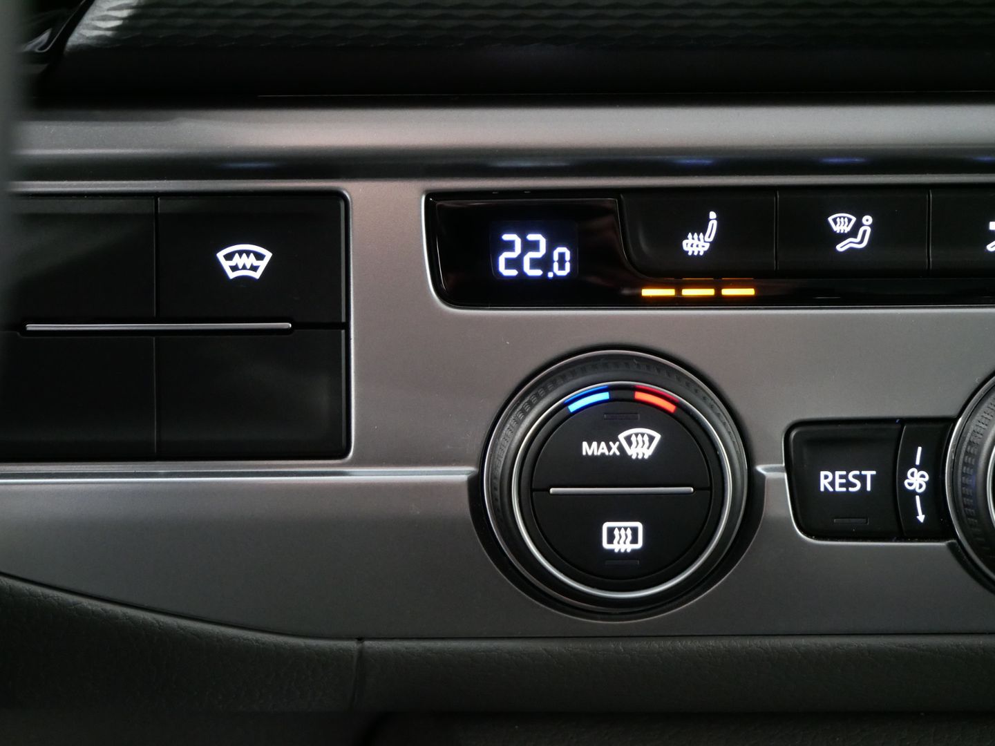 Volkswagen Caravelle 2.0 TDI 150 kW BULLI LONG