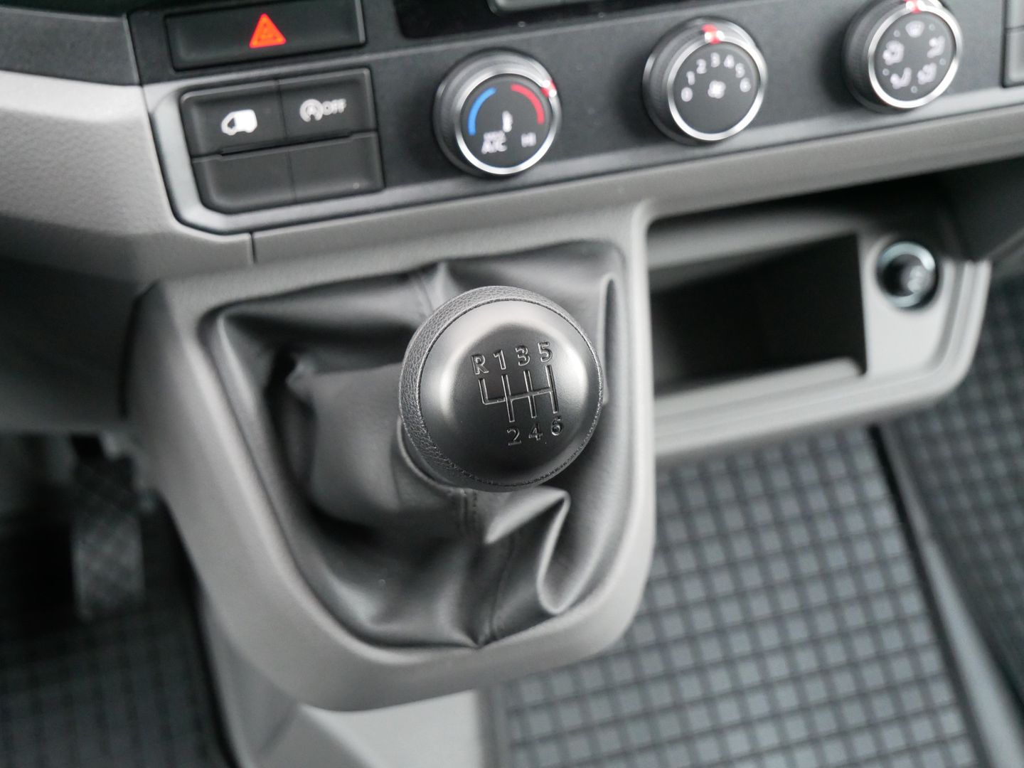 Volkswagen Crafter 2.0 TDI 103 kW L2H1