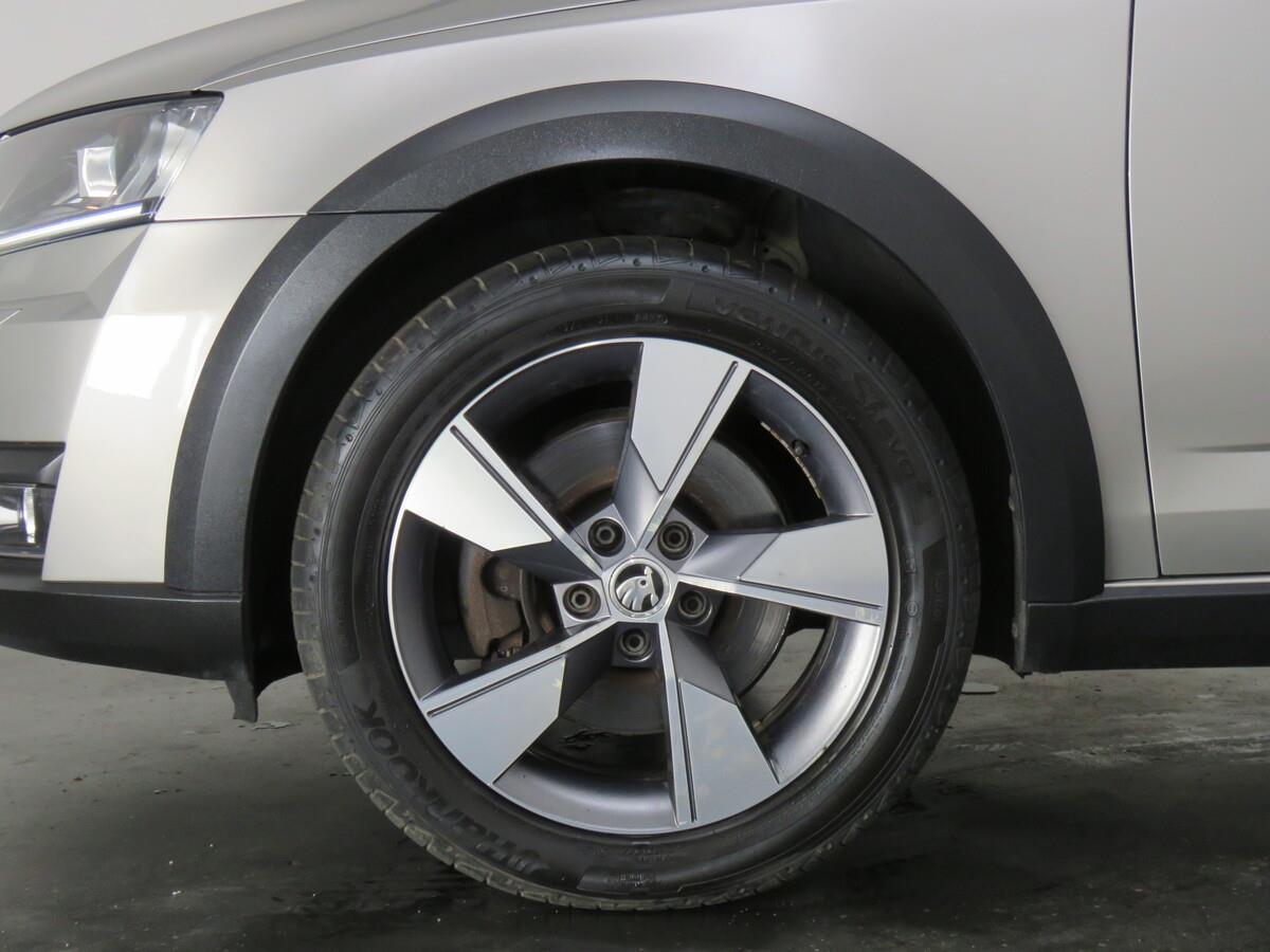 Škoda Octavia 2.0 TDI 135 kW Scout