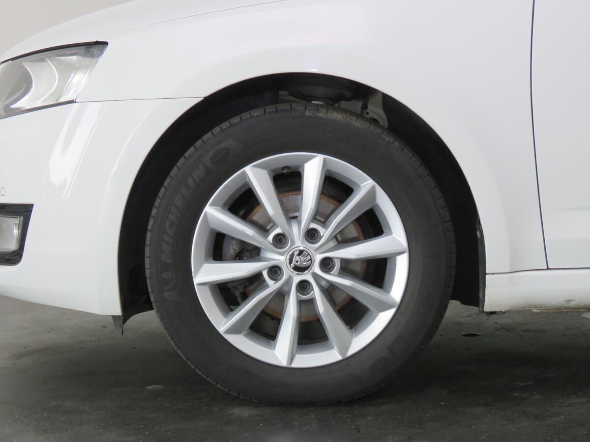 Škoda Octavia 1.6 TDI 81 kW Ambition Plus