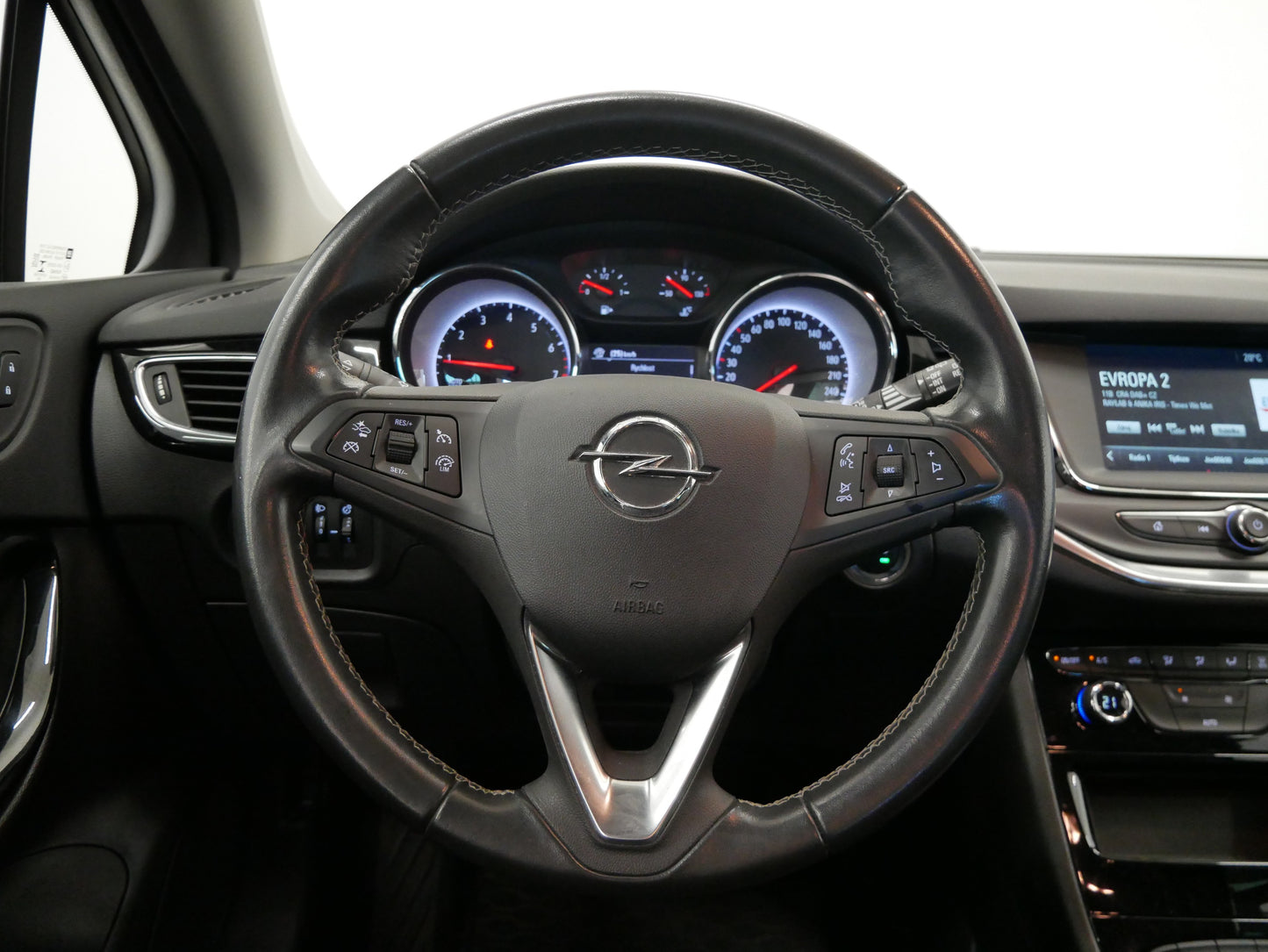 Opel Astra 1.4 Turbo 107 kW Elegance