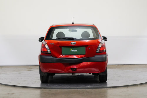 Kia Rio 1.4i 71 kW – foto 6