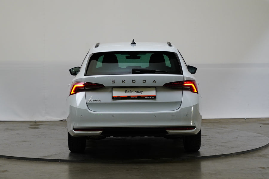 Škoda Octavia 1.5 TSI 110 kW Selection – foto 6