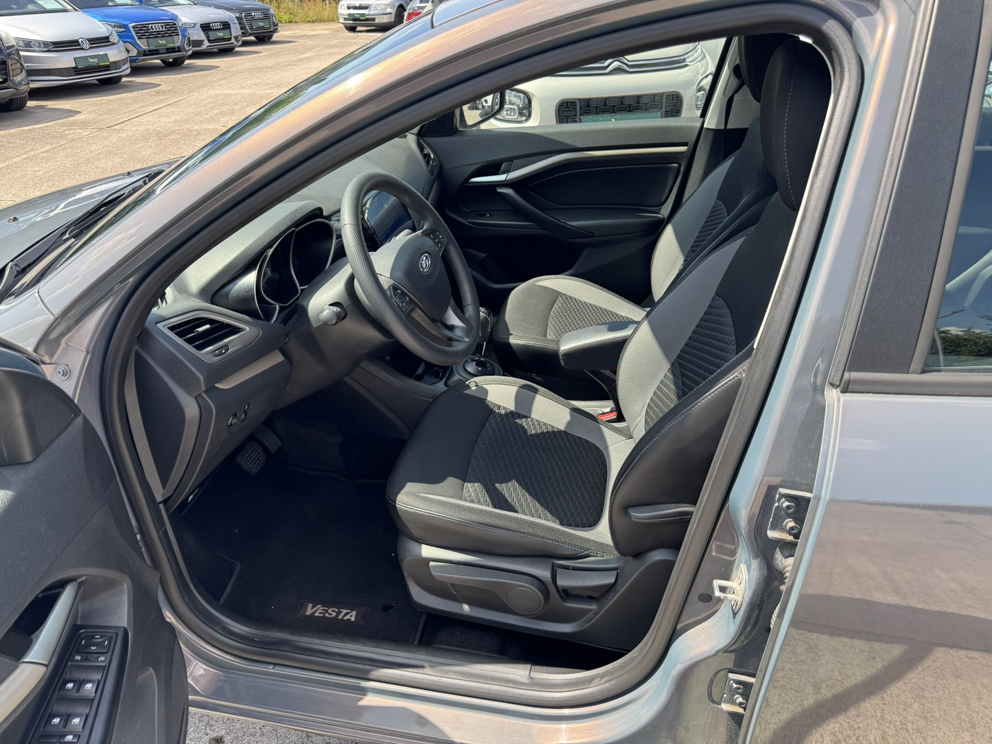 Lada Vesta 1.6i 78 kW Automat