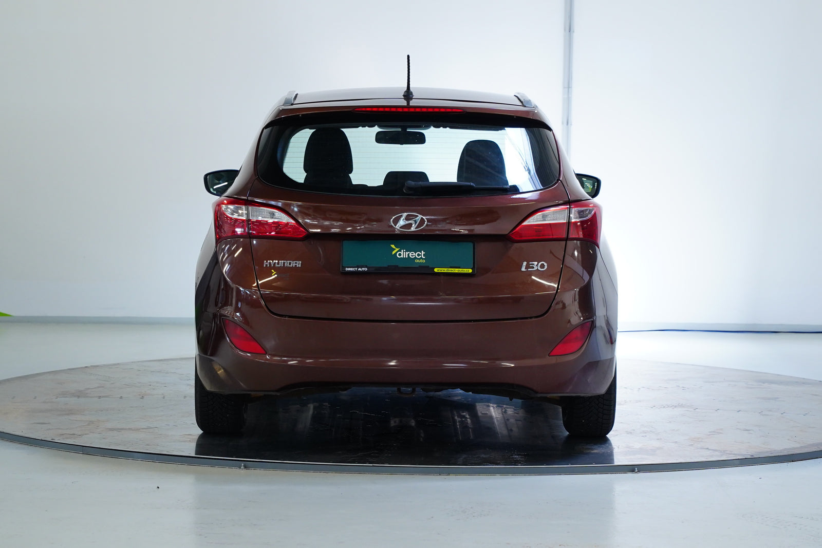 Hyundai i30 1.6 CVVT 88 kW – foto 6