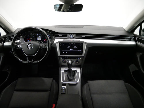 Volkswagen Passat 2.0 TDI 110kW Comfortline – foto 6