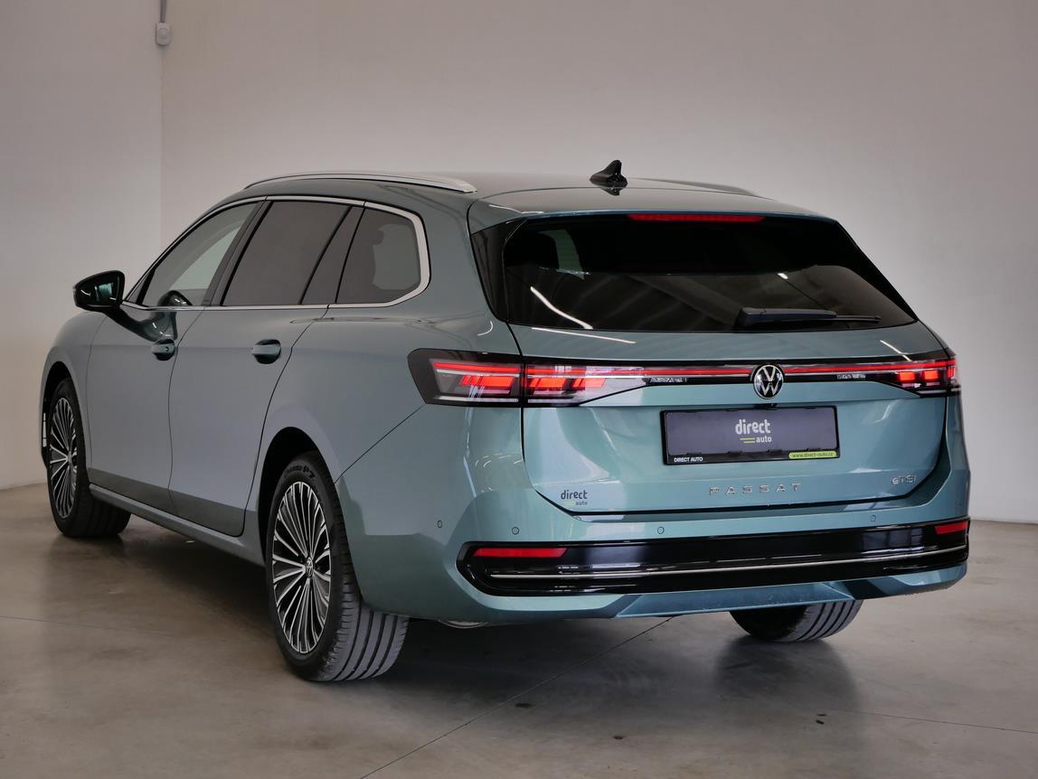 Volkswagen Passat 1.5 e-TSI 110 kW ELEGANCE