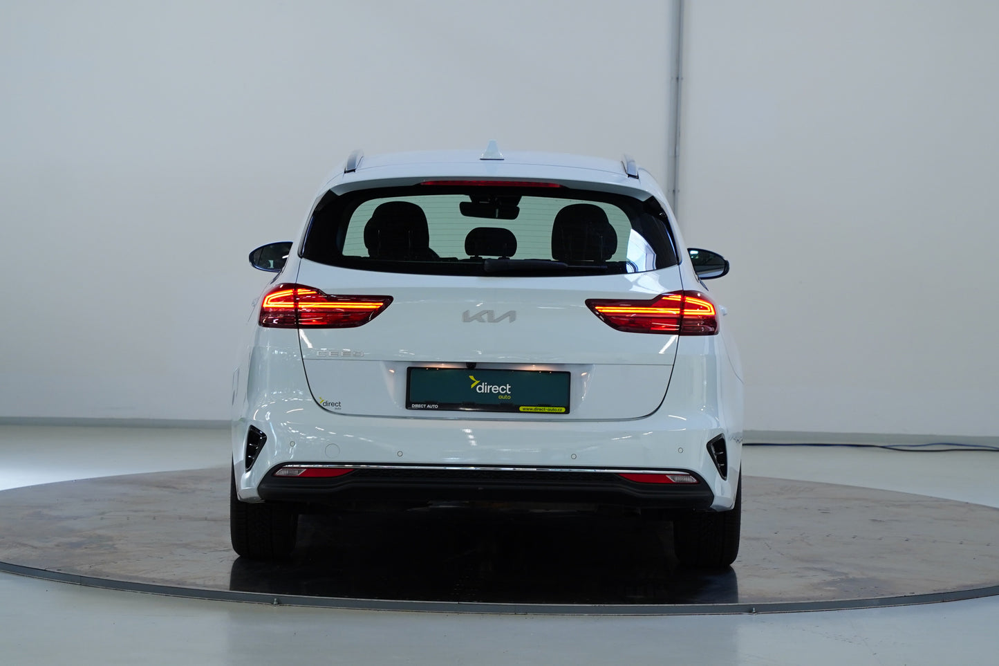 Kia Ceed 1.6 GDI 100 kW Vision