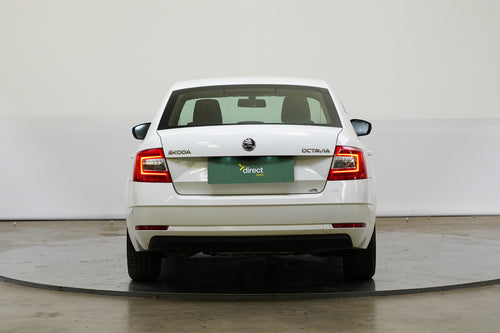 Škoda Octavia 1.4 TSI Ambition – foto 6