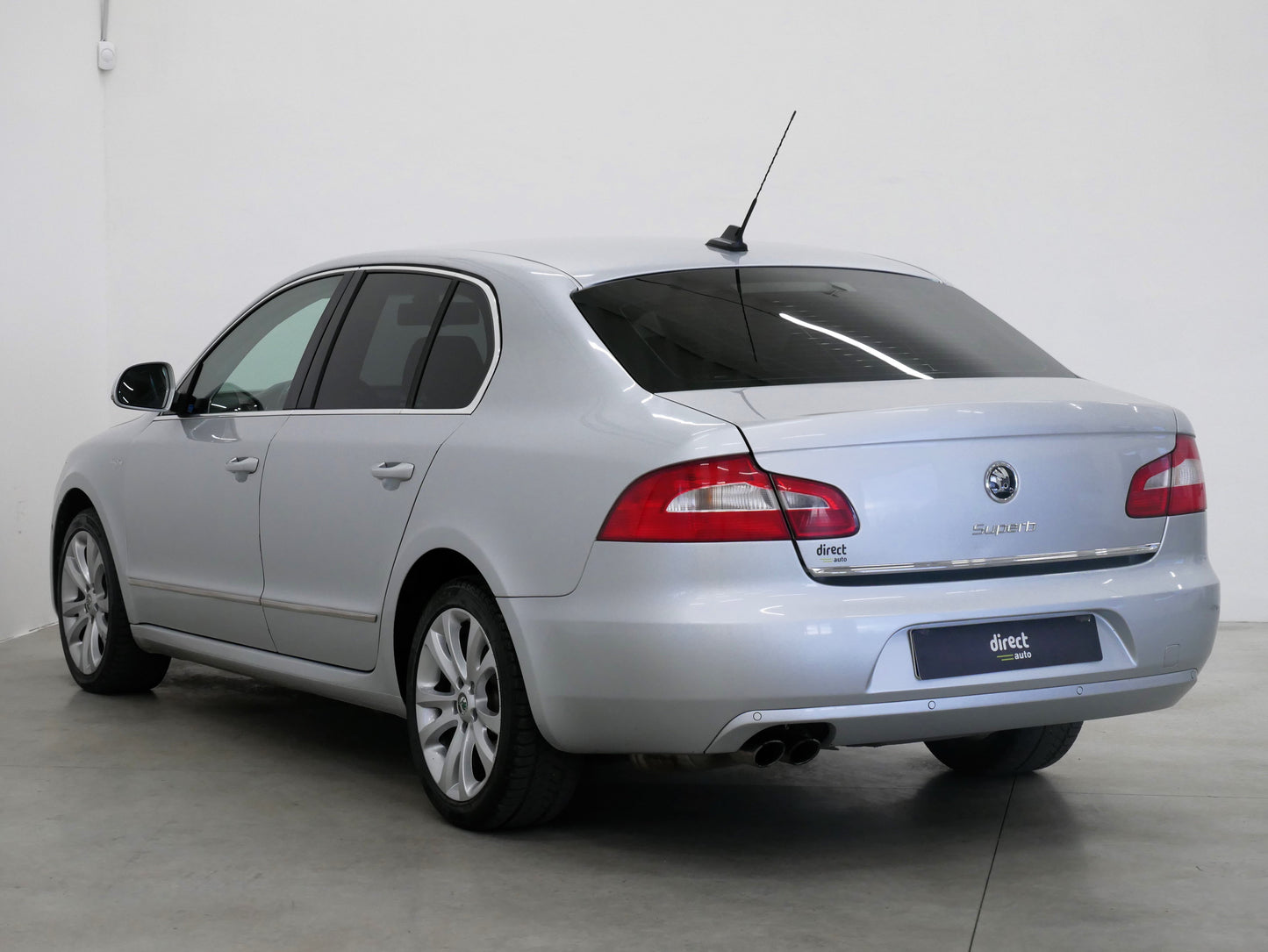 Škoda Superb 1.8 TSI Elegance