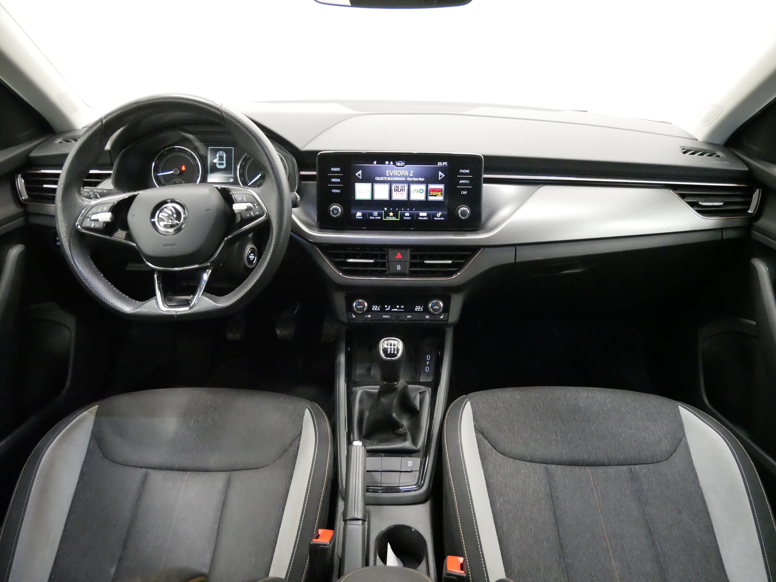 Škoda Scala 1.5 TSI 110 kW Style – foto 6