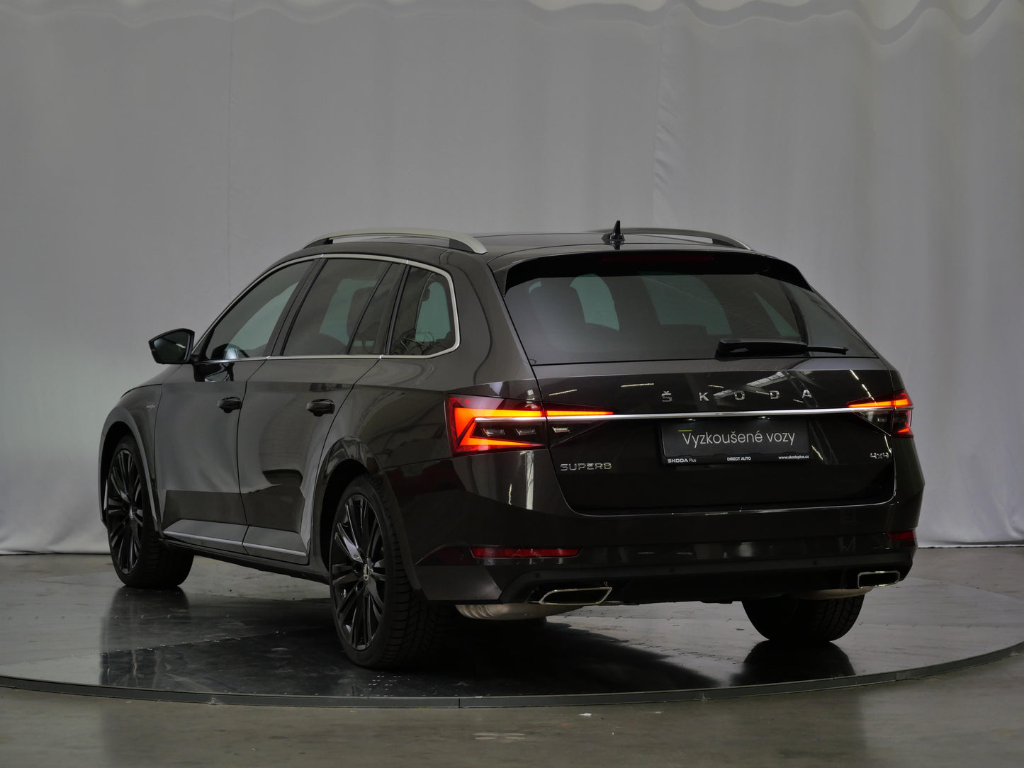 Škoda Superb 2.0 TSI 206 kW L&K