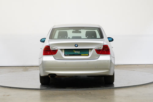 BMW Řada 3 318i 105 kW – foto 6