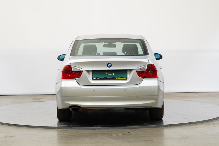 BMW Řada 3 318i 105 kW – foto 6