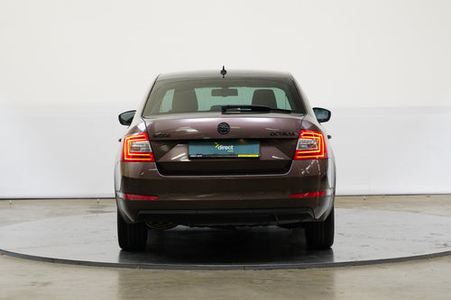 Škoda Octavia 2.0 TDI 110 kW – foto 6