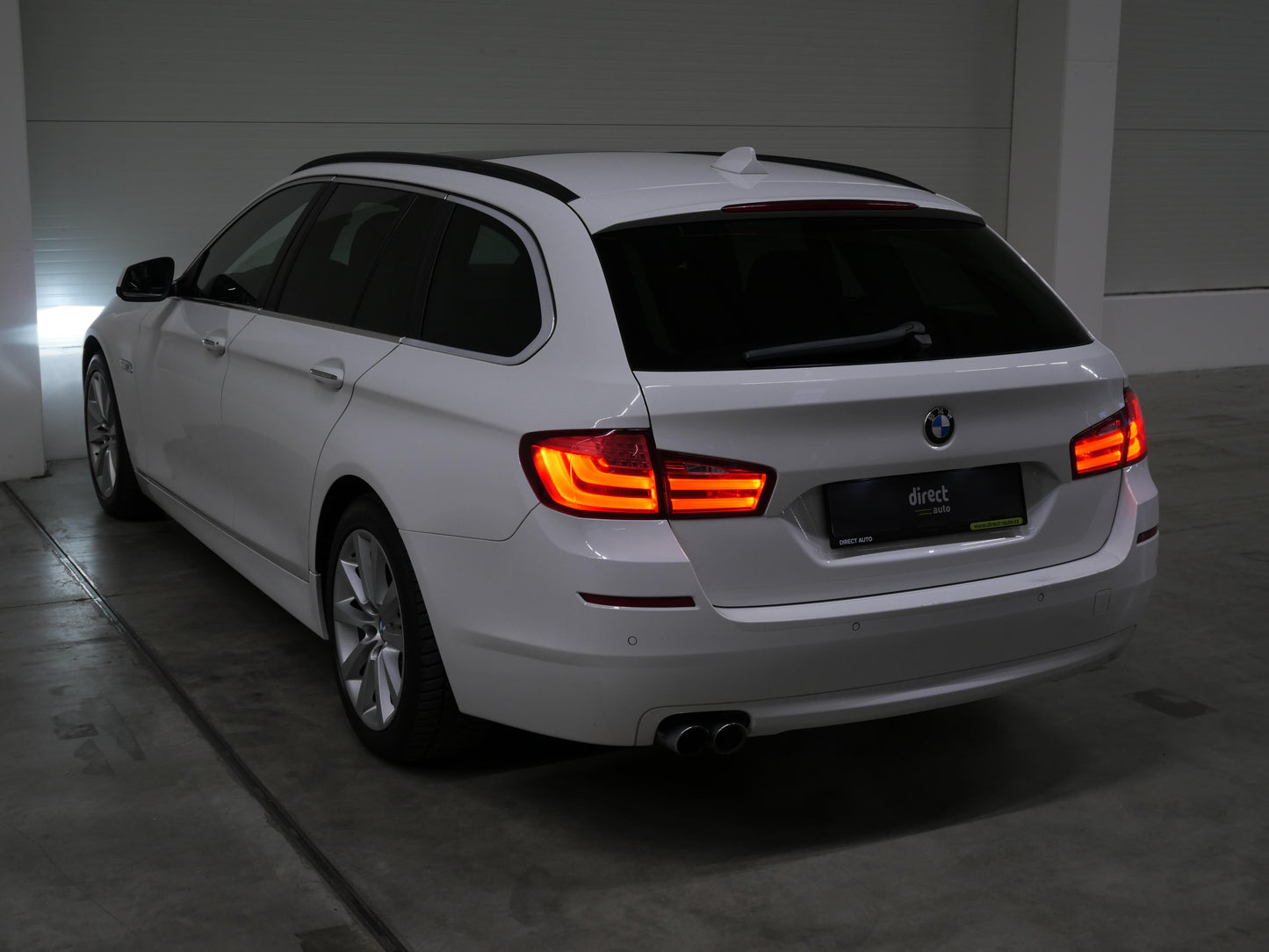 BMW Řada 5 3.0 i 190 kW Touring