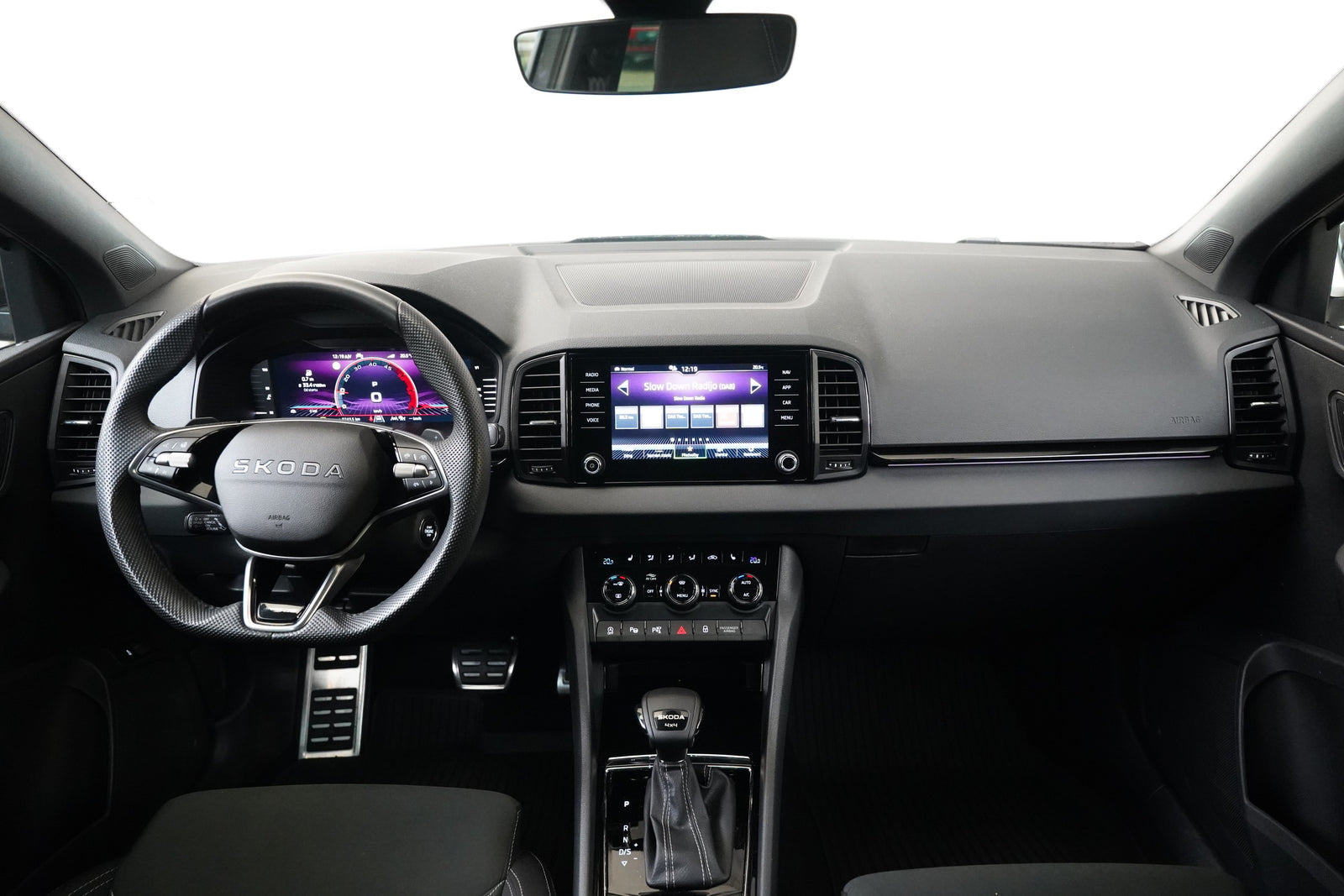 Škoda Karoq 2.0 TDI 110 kW 4x4 Sportline – foto 6