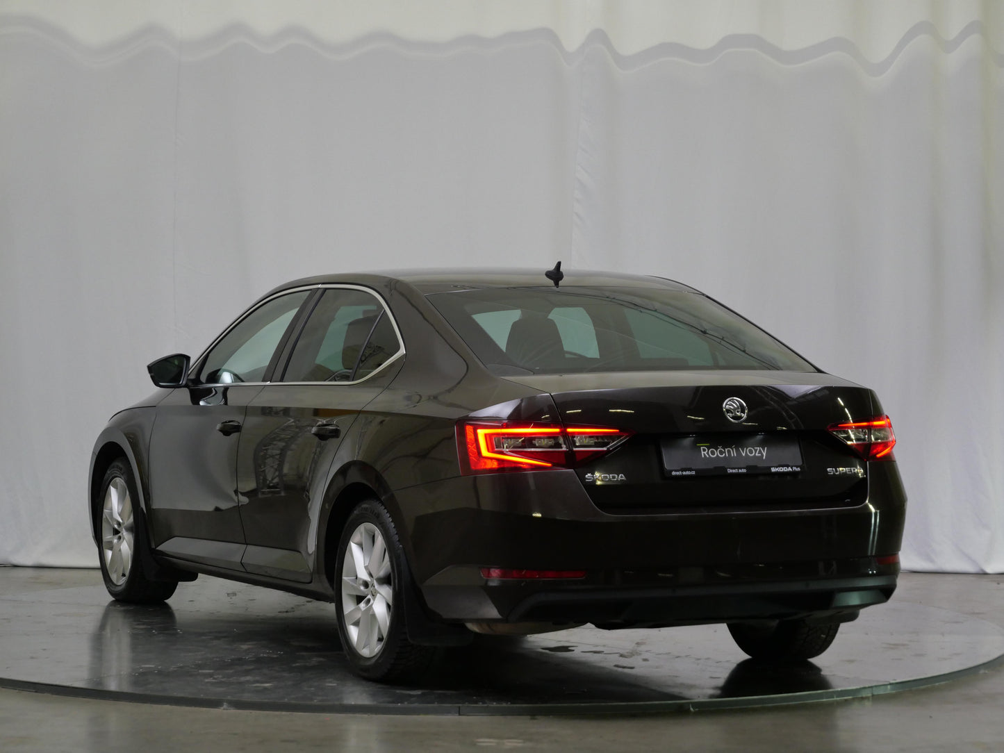 Škoda Superb 1.8 TSI 132 kW Ambition