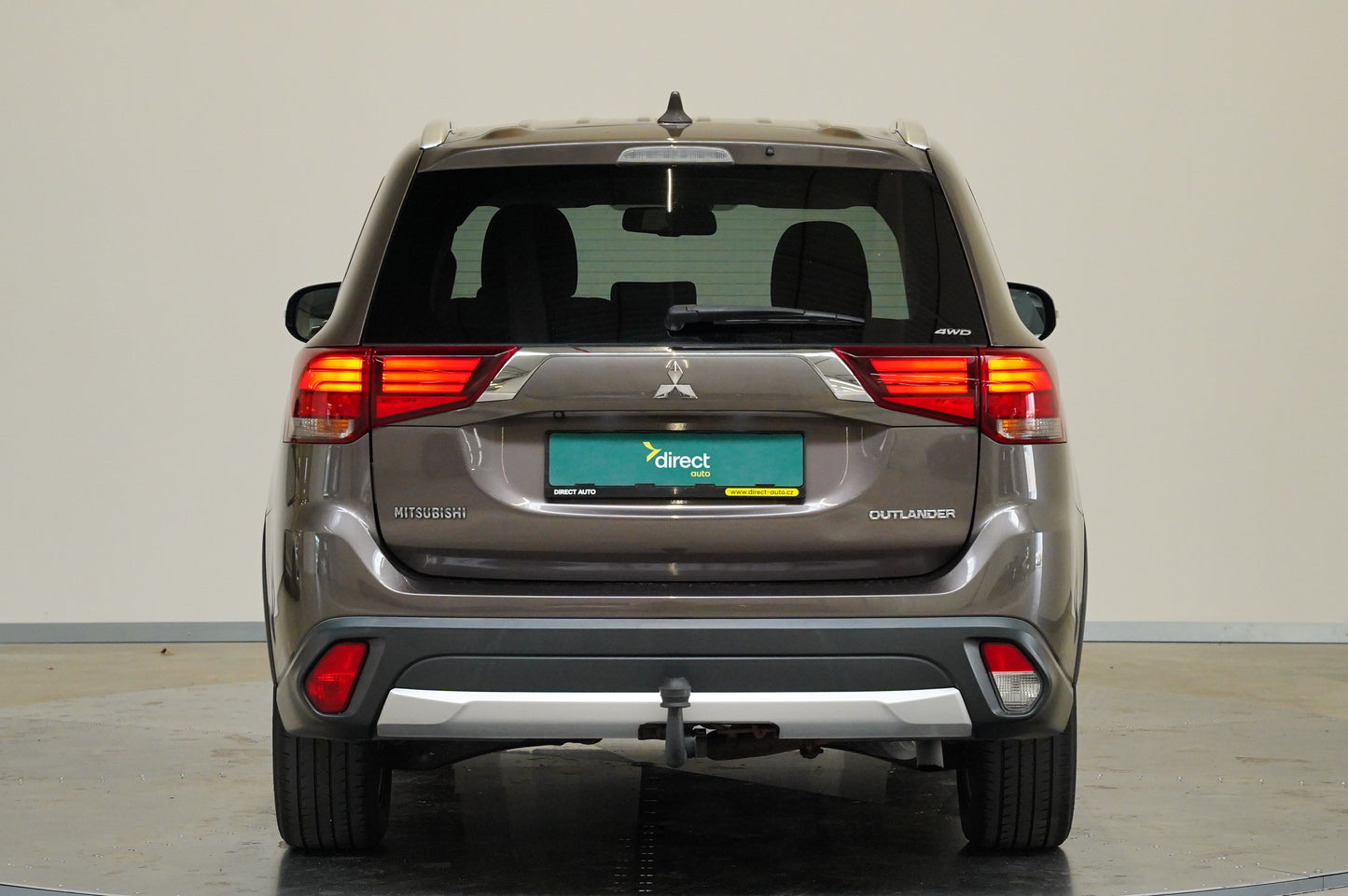 Mitsubishi Outlander 2.2 DI-D 110kW 4WD Intense+