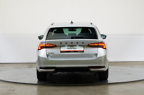 Škoda Octavia 1.5 eTSI 110 kW DSG Sportline – foto 6