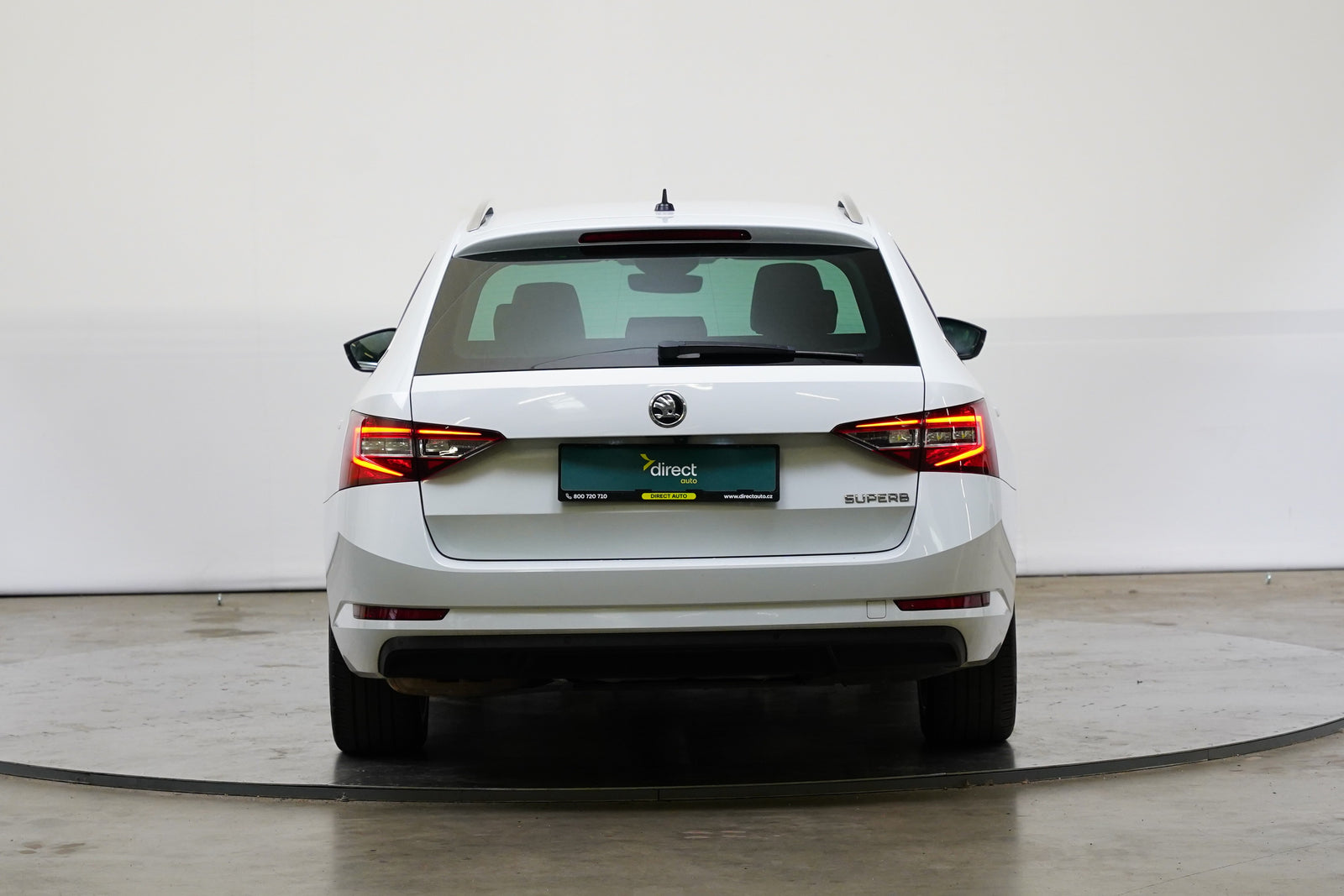 Škoda Superb 1.8 TSI 132 kW Style – foto 6
