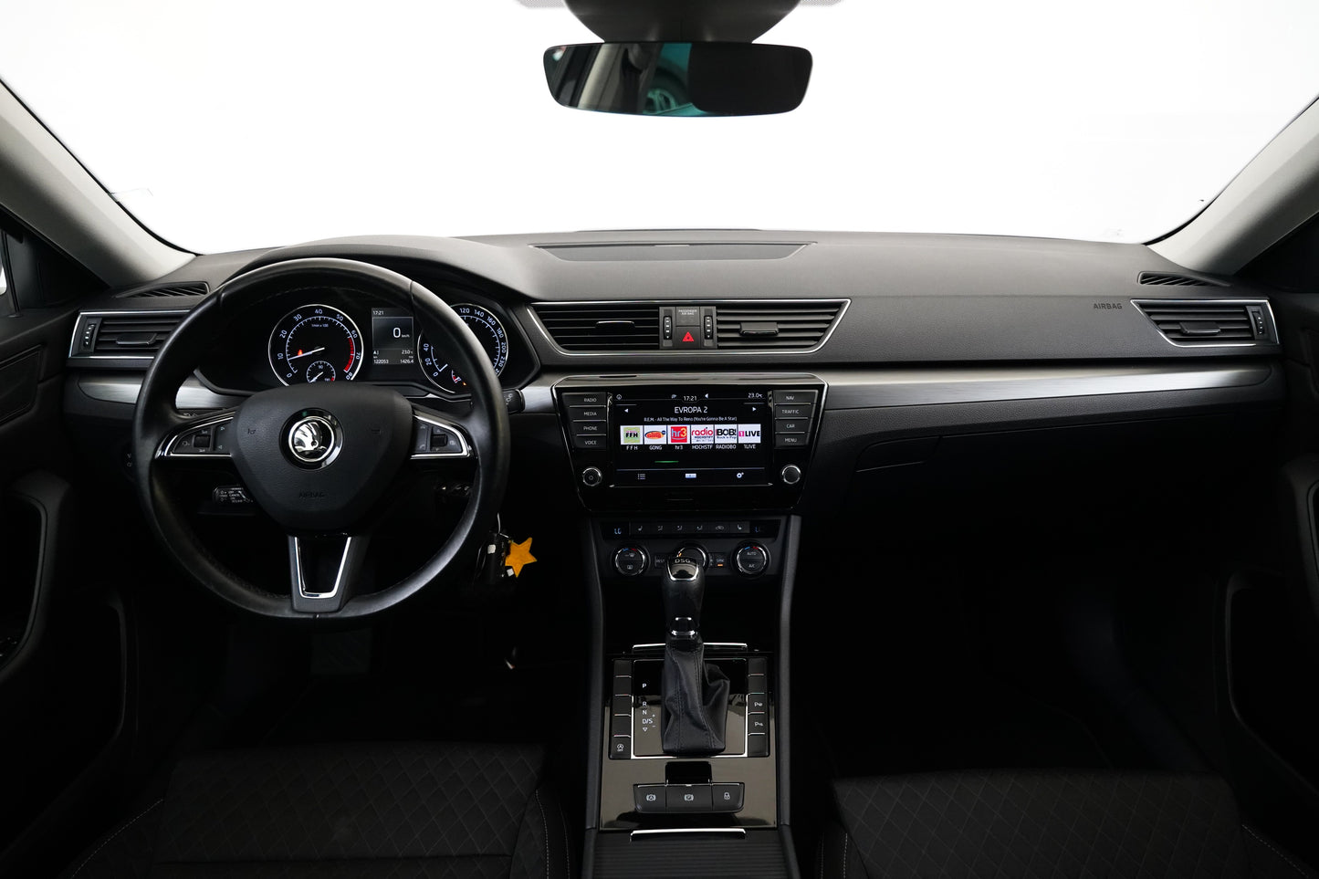Škoda Superb 1.8 TSI 132 kW Style