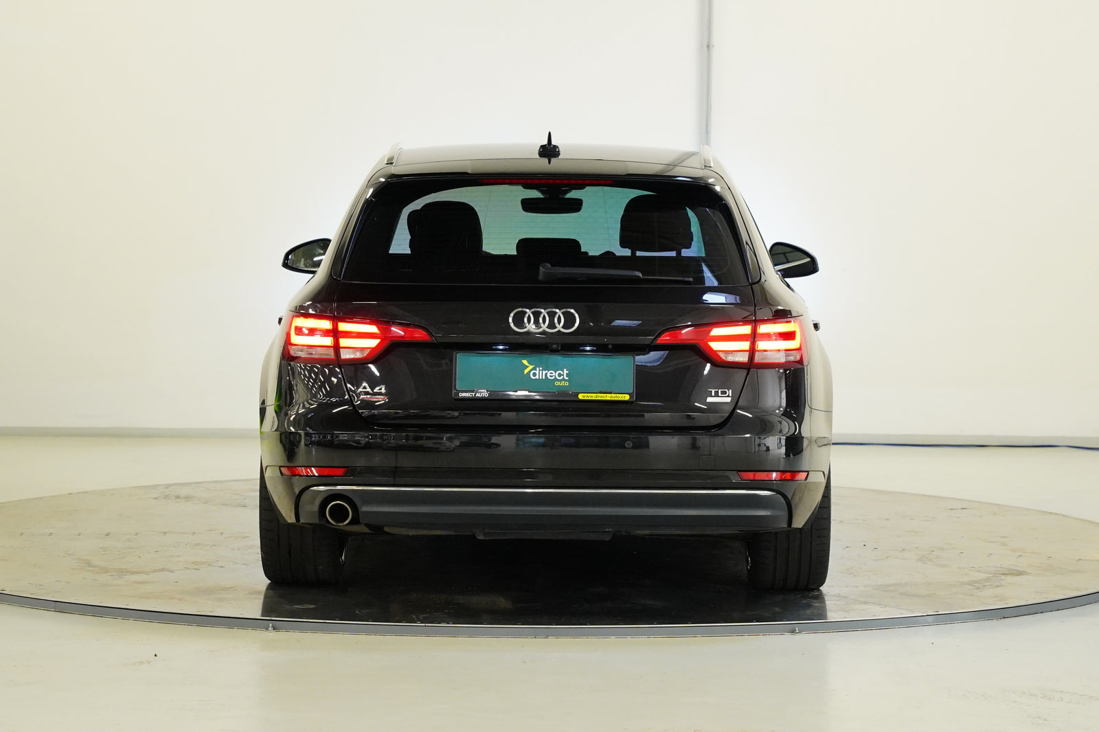Audi A4 2.0 110 KW AVANT – foto 6