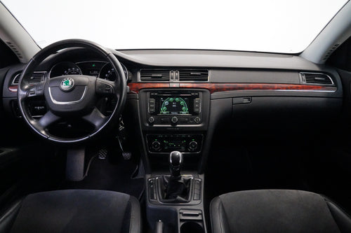 Škoda Superb 2.0 TDI 103 kW Elegance – foto 6